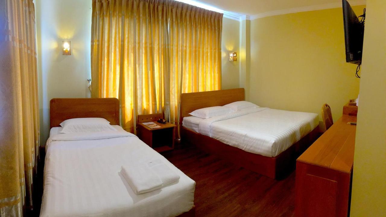 Inle Strand Hotel Nyaung Shwe Exterior photo
