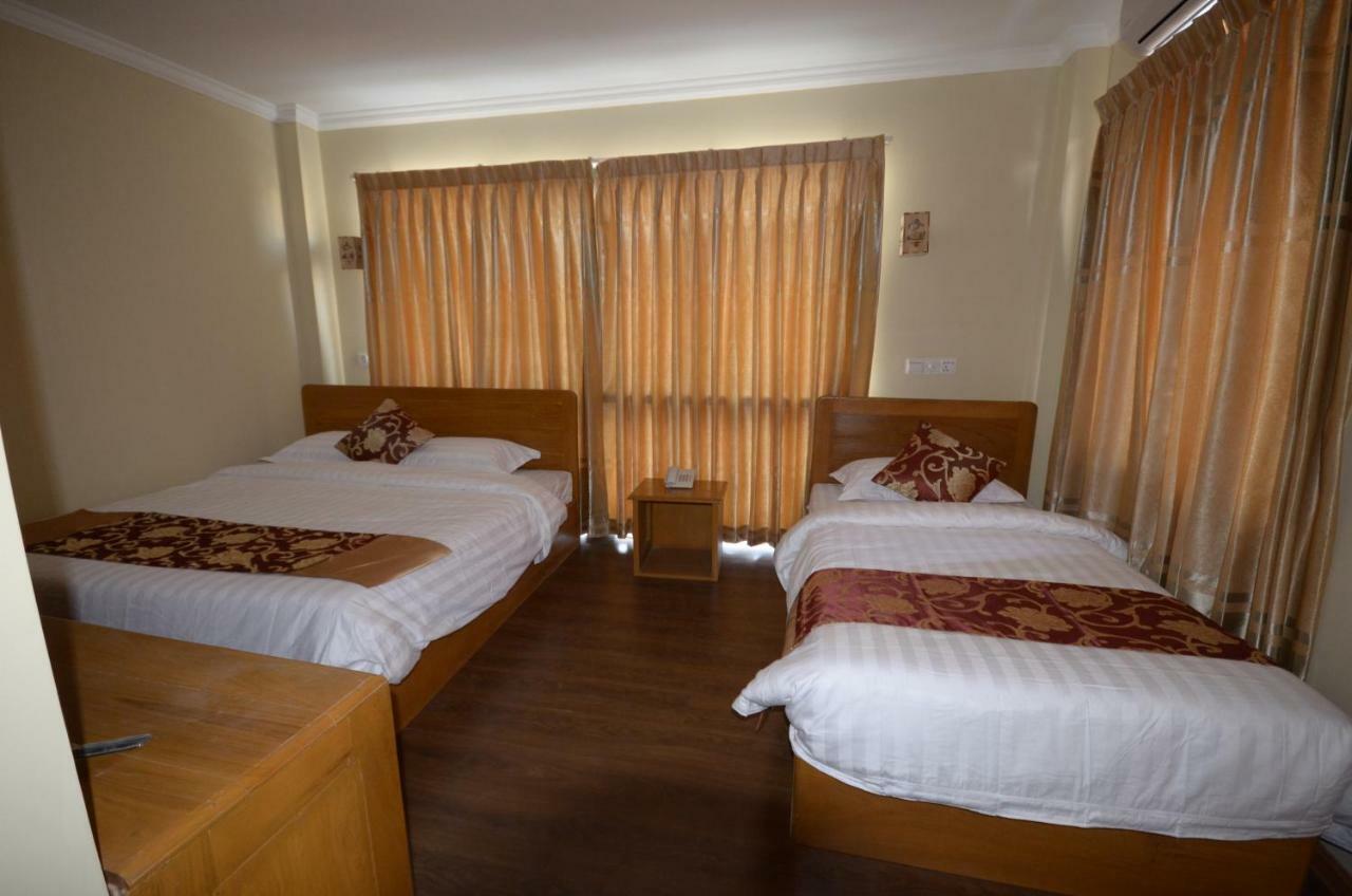 Inle Strand Hotel Nyaung Shwe Exterior photo